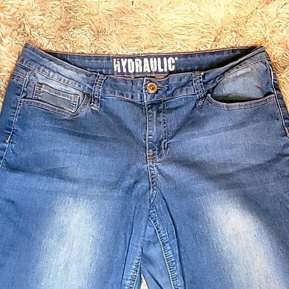 Hydraulic Lola Curvy Super Skinny Jeans Size 17 - Picture 2 of 3